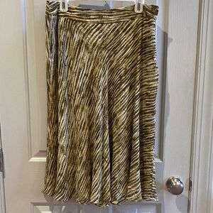 VGUC Jones New York Silk Skirt